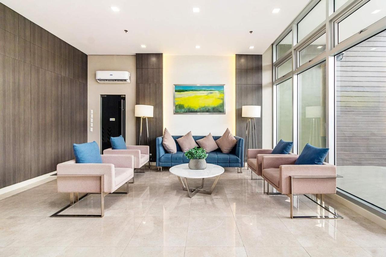 Desna By J&J Homes At Avida Towers Riala T3 Себу Экстерьер фото